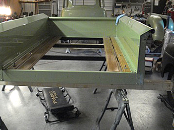 Linda Kitchens cab in primer