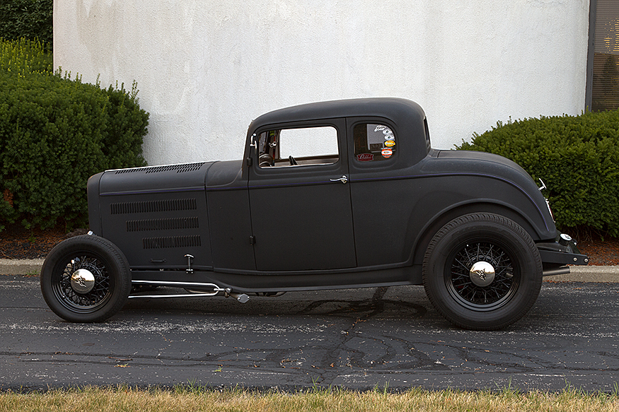 Marie Southworth's 32 Ford Coupe Side View